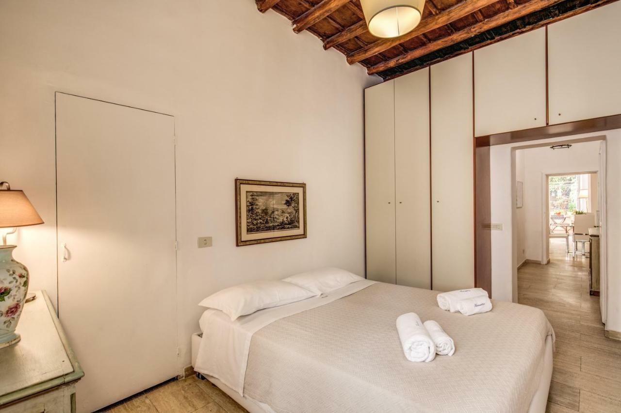 Guesthouse O Affittacamere Casa Fienaroli 2 Róma Kültér fotó