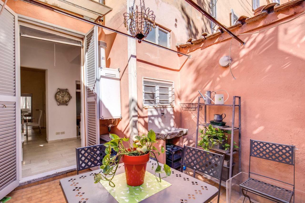 Guesthouse O Affittacamere Casa Fienaroli 2 Róma Kültér fotó
