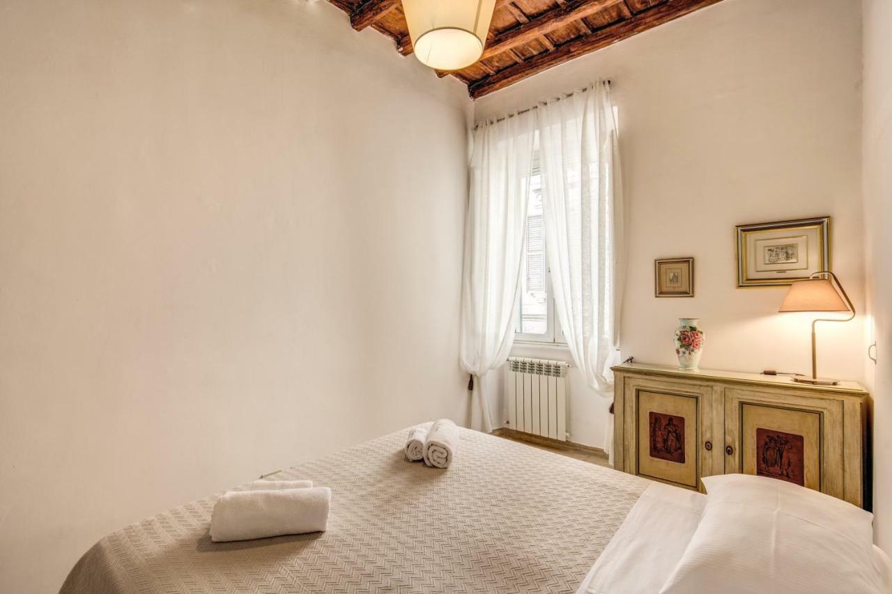 Guesthouse O Affittacamere Casa Fienaroli 2 Róma Kültér fotó